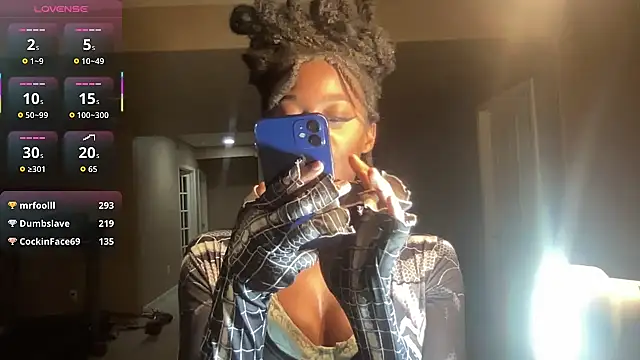 maskedgirl5005