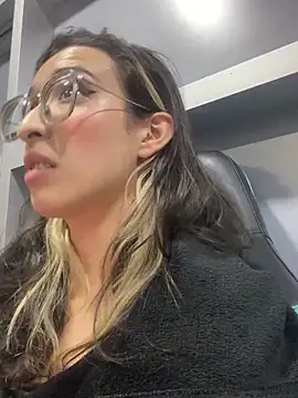 Emilia_Bons
