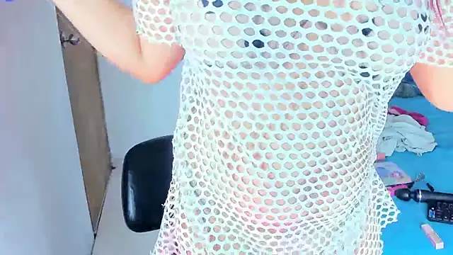 Emily_Coper18