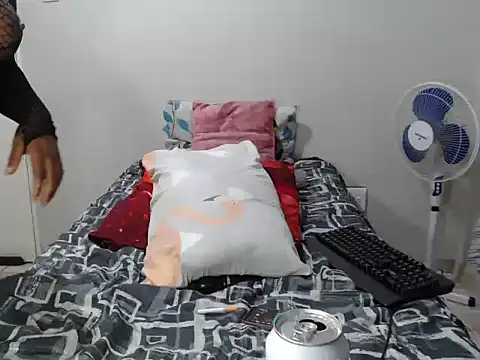 NaughtyHornyBitch_