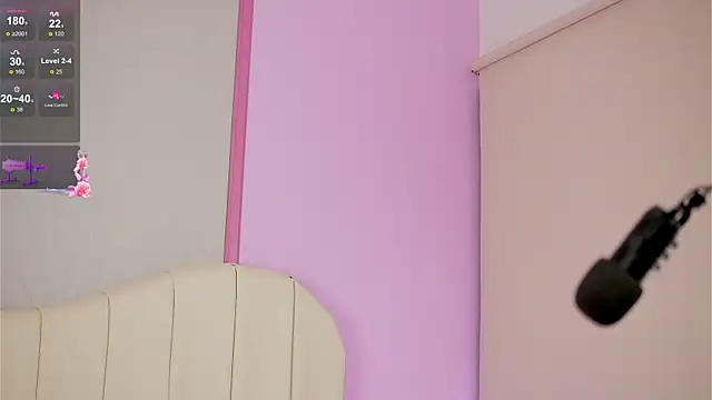 caroline_adams_