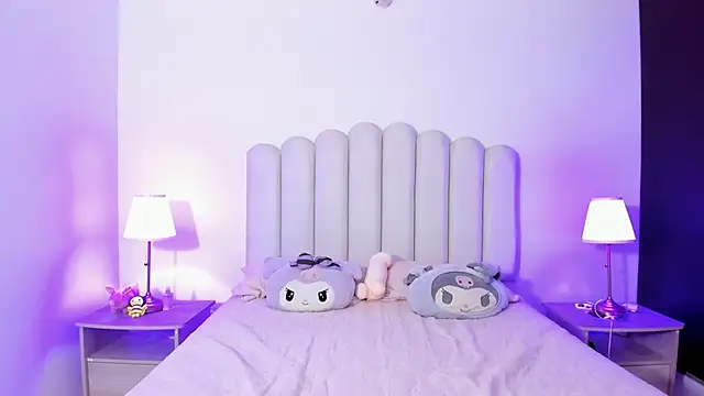  SofieBunnie chat room