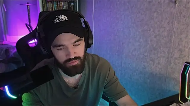 Nik_Sharo