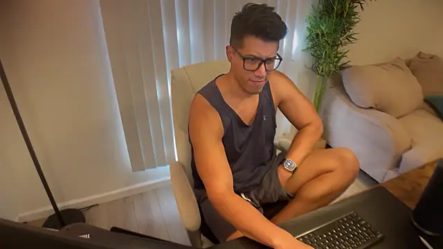 austinfxxx - Austinfxxx's free webcam