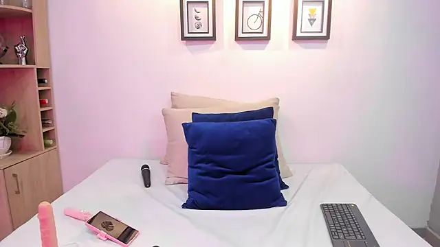 BarbieMonet