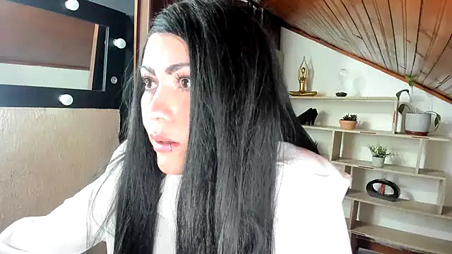 Tania_mature