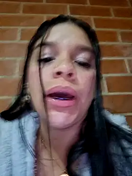 eiimy_pretty - Eiimy_pretty's free webcam