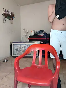 bigcockwhite777 - Bigcockwhite777's free webcam