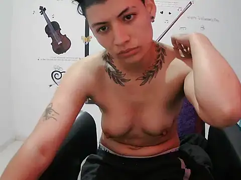 owen_tomboy - Owen_tomboy's free webcam