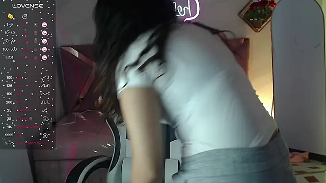 Chloe_Brownn_v