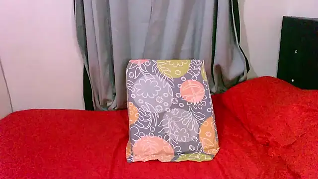 zaray_bella