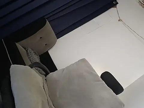 Mitchycola_bigcock