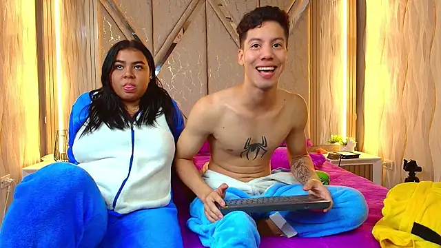 twink_sensationx - Twink_sensationx's free webcam
