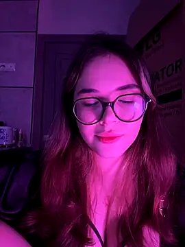 cutiepie3 - CutiePie3's free webcam