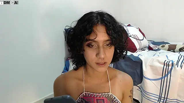 AlinaWoolf_
