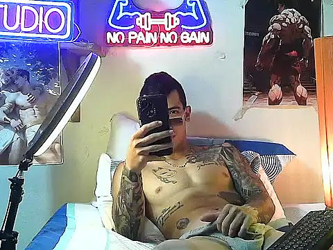 strongcockfitness - Strongcockfitness's free webcam