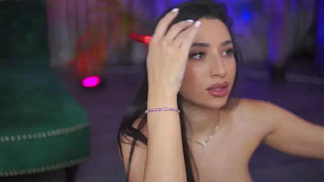 GinaValentinna