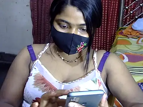 Nusrat_Faria07
