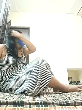 your-vipasha - Your-vipasha's free webcam