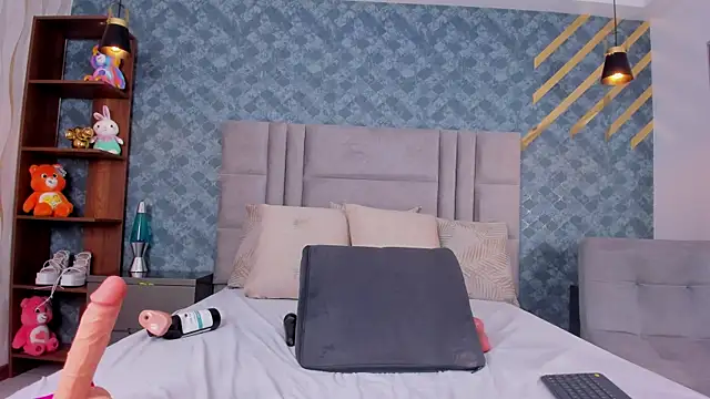 NiiaMoore