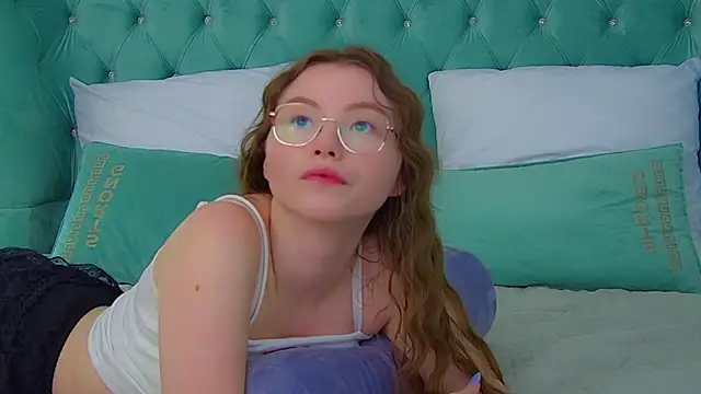 KeiraAsti