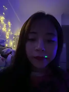 jun-xinh09