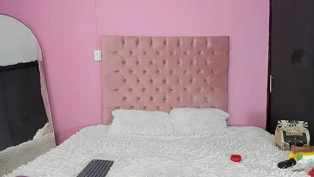ROSA_PINKY