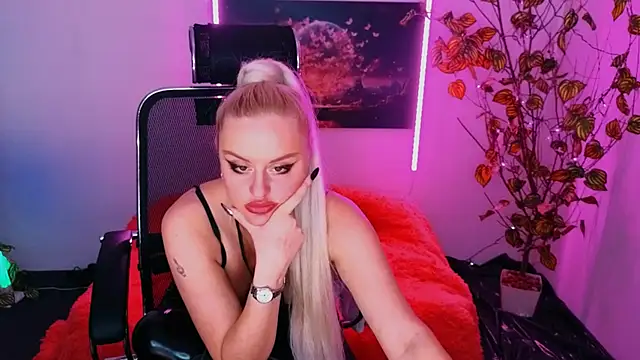 miss_alice_silver - Miss_Alice_Silver's free webcam