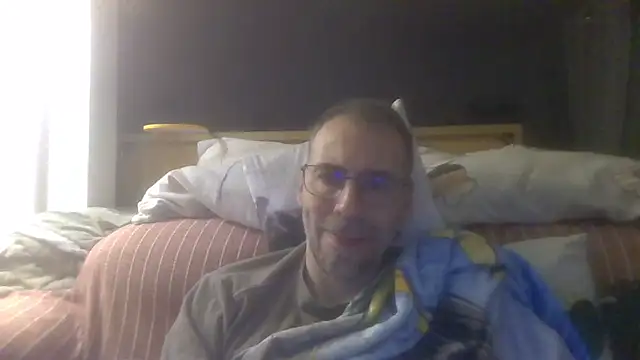 ptitcanard60600 - Ptitcanard60600's free webcam