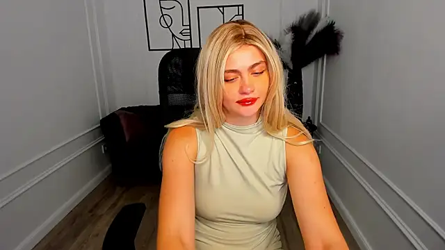 LeslieMineg