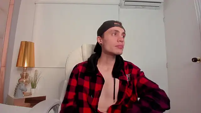  dark_sun302 chat room