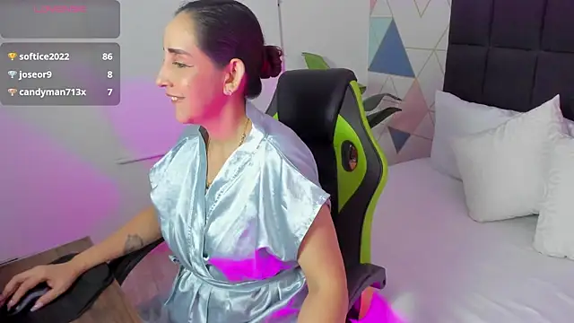 jadde13_ - Jadde13_'s free webcam
