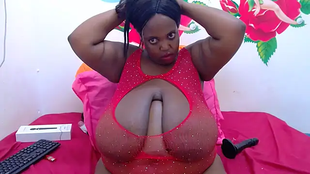 LUSTFULBOOBSS