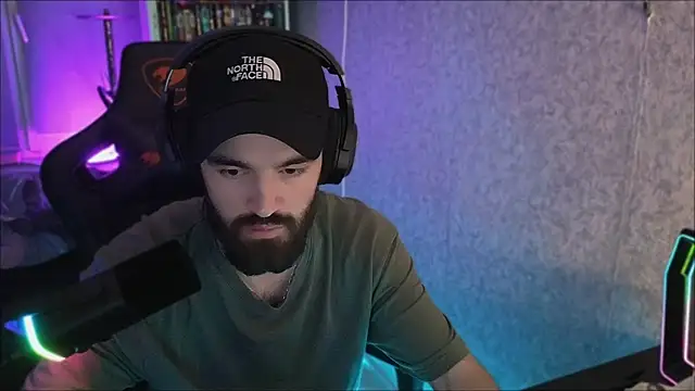 Nik_Sharo