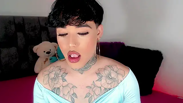 Модель: little_star_porn