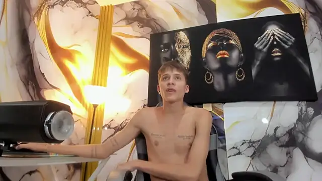 mono_blonde