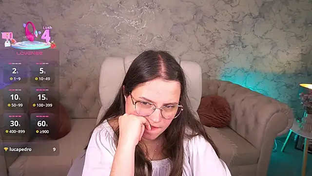 sophiedreamss - SophieDreamss's free webcam