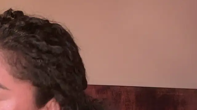 Carly_Monroe_