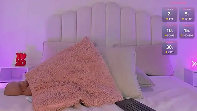 Ashleyy_piink