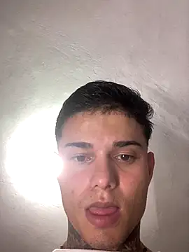 skartoliver - Skartoliver's free webcam