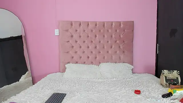 ROSA_PINKY