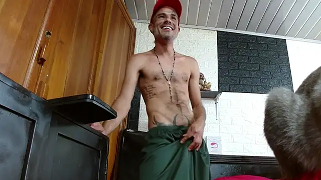 GeorgeZarrate Live Webcam on Stripchat