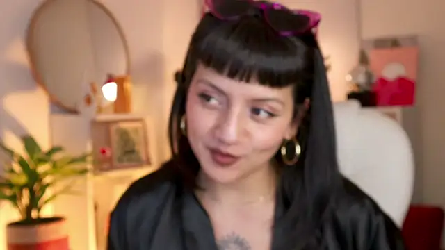 nahiapaws