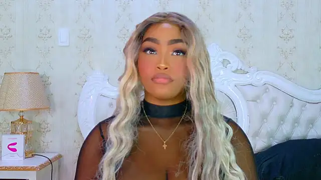 TianahGlow