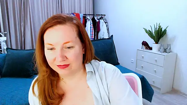  GoddessLara chat room