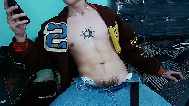 pervertsteens3 - Pervertsteens3's free webcam - UK Sex Cams