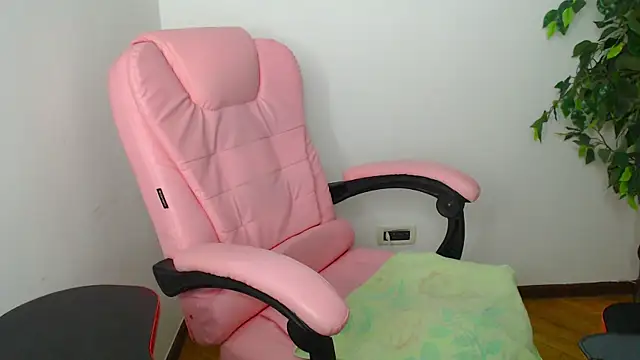 Erika_bestboobs