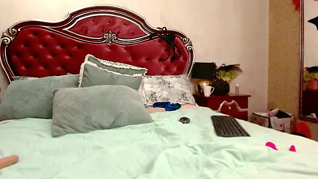 christyskye - ChristySkye's free webcam - UK Sex Cams