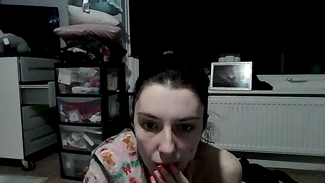 naughtybunnyx - NaughtyBunnyX's free webcam - UK Sex Cams