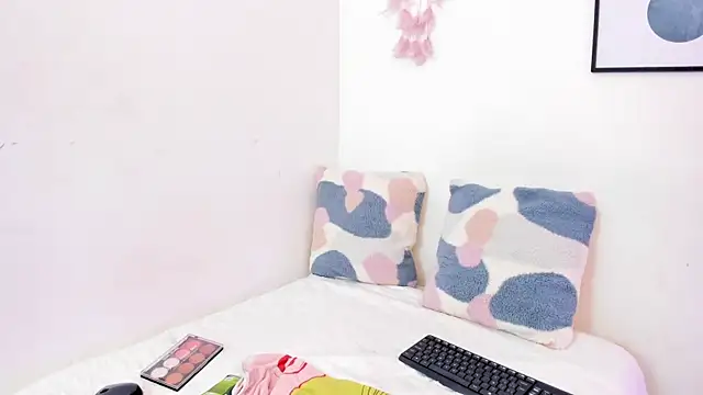 dullce77 - Dullce77's free webcam - UK Sex Cams